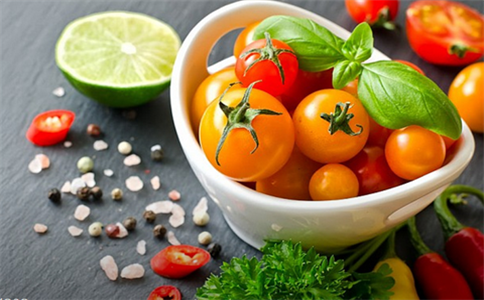 開發一個APP需要多少錢,電商創業,社交電商APP運營方案,小程序點餐開發多少錢,餐飲app價格,開發app多少錢